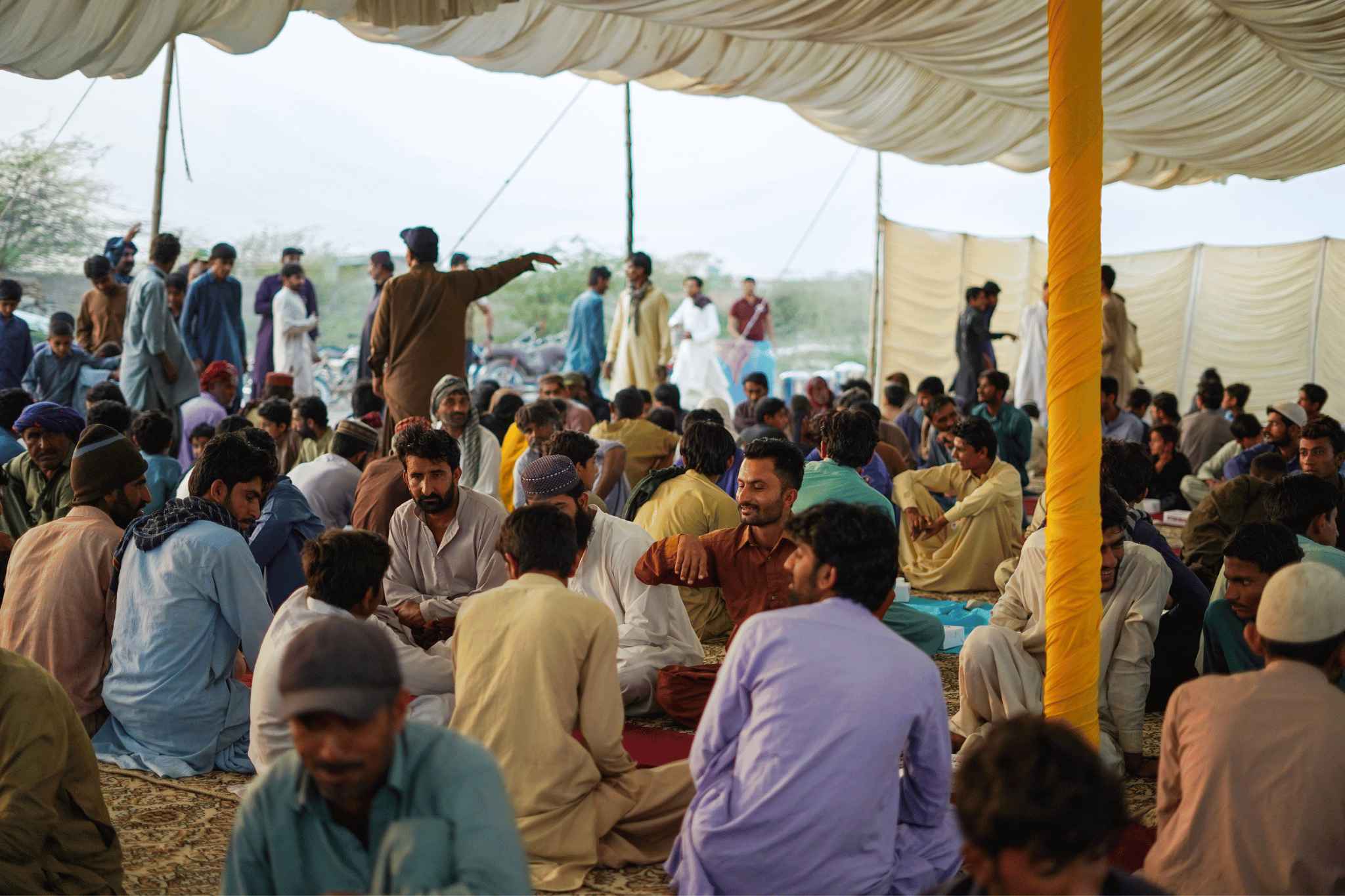 Iftar Distribution Crowed